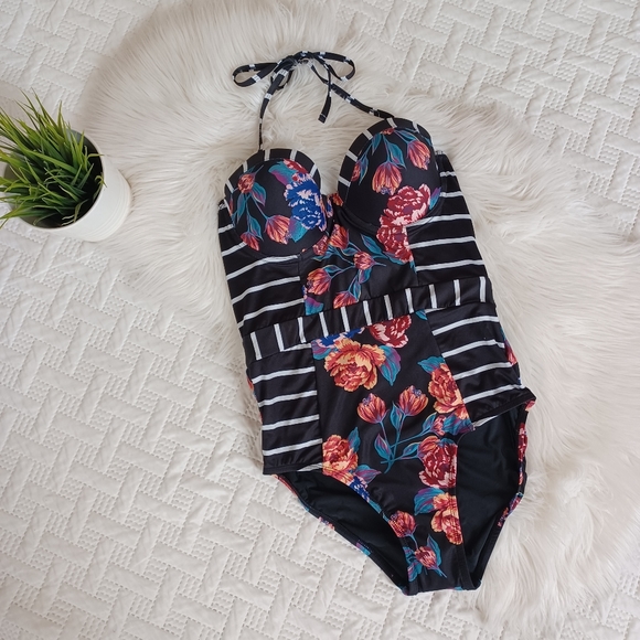 {Modcloth} The Harper Floral and Striped One-Piece Swimsuit - Picture 2 of 5